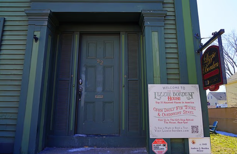 Milyonlarla turistin 